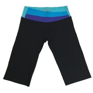 Lululemon Astro Crop Leggings size 6